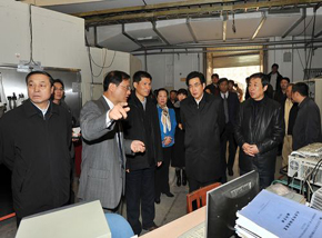 郭金龙市长到高能所视察调研